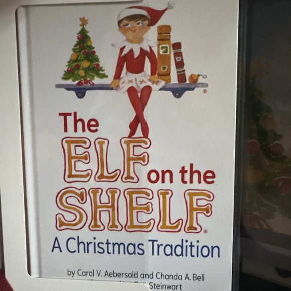 The Elf Of The Shelf Girl New In Box Brown Eyes, Book - Picture 4 of 9